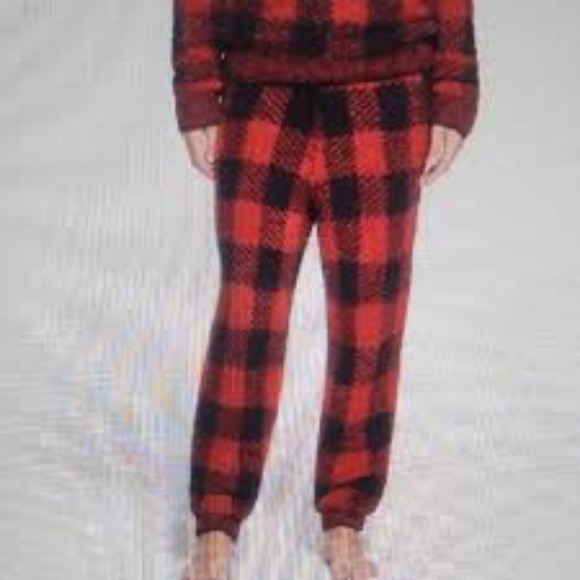 Skims buffalo check  cozy knit jogger NWT - Picture 1 of 7